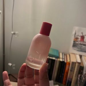 Viral Glossier You perfume ❤️